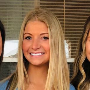 Meet your Posher, Claire